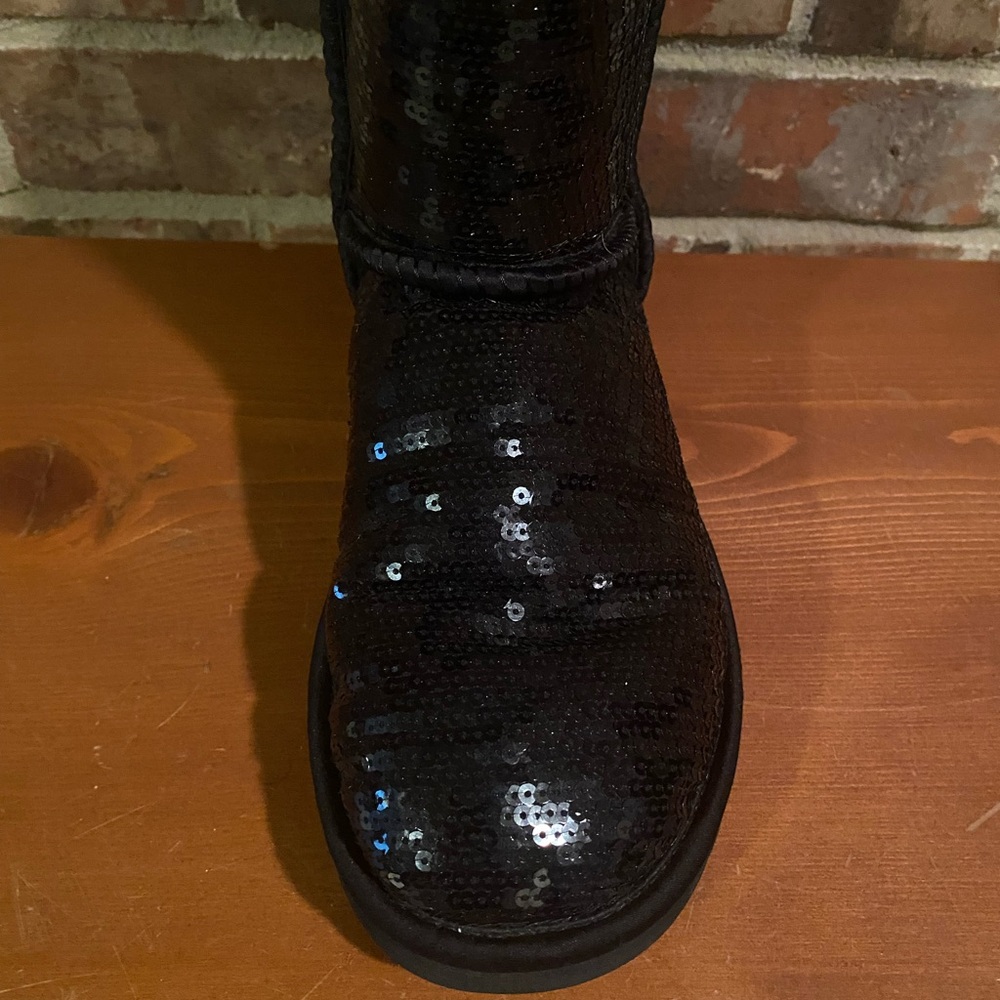 Ugg Black Sequin - image 5